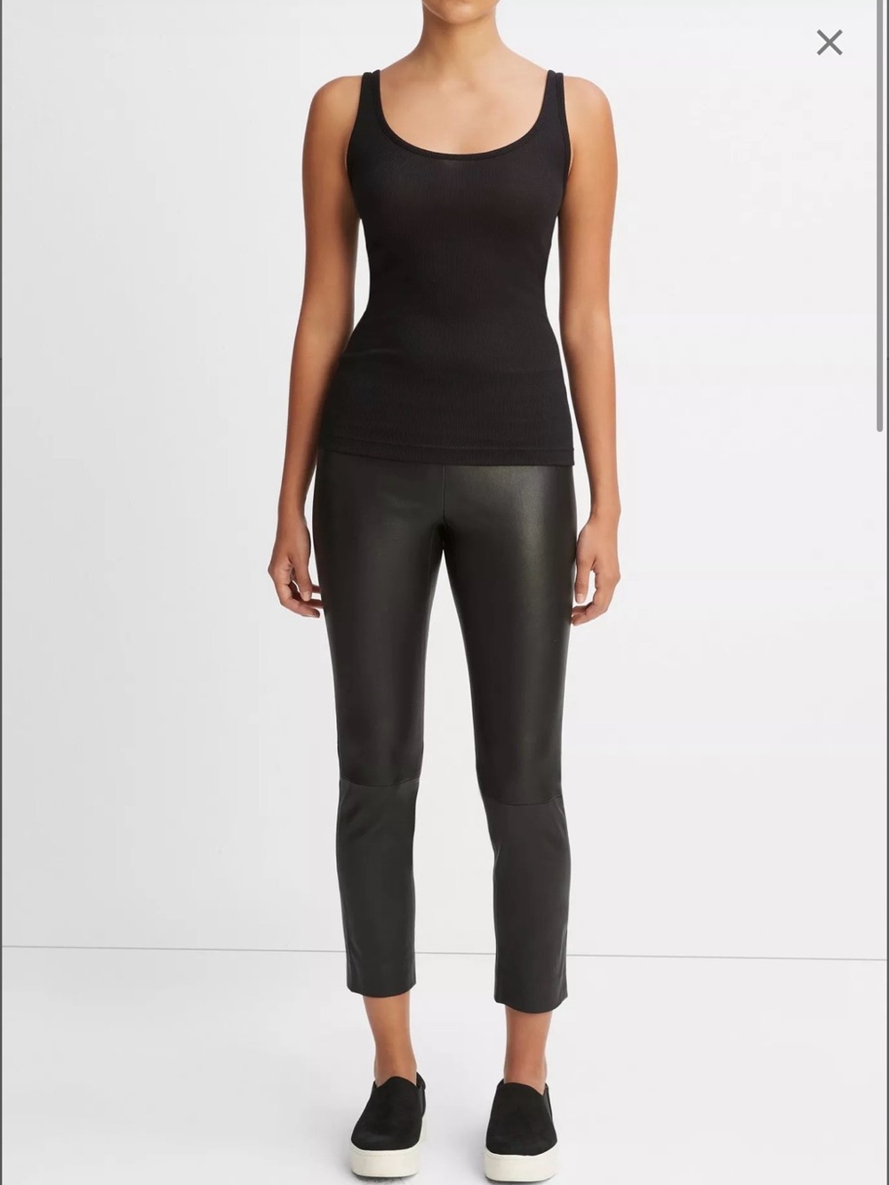 Vince scoop neck tank - Black